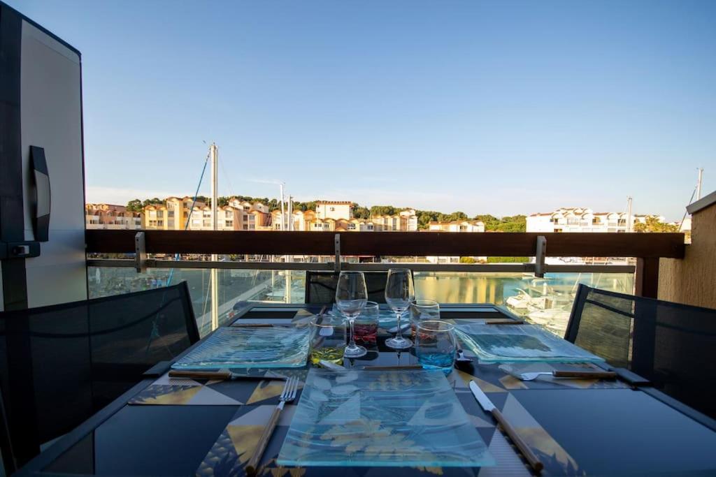 Mer Veilleuse Gruissan - Clim - Piscine Экстерьер фото